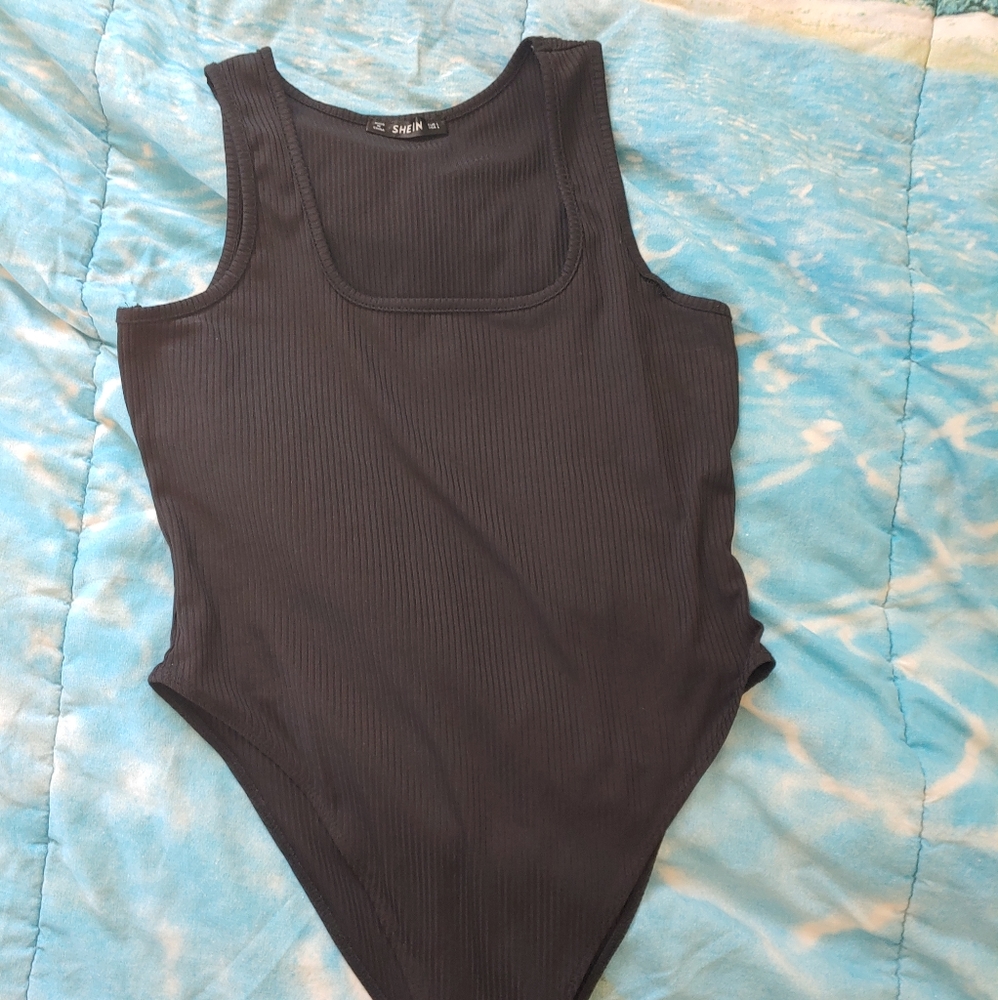 Ribbed knit body suit